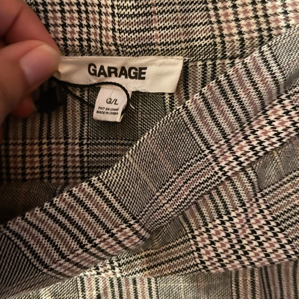 Garage skirt size large